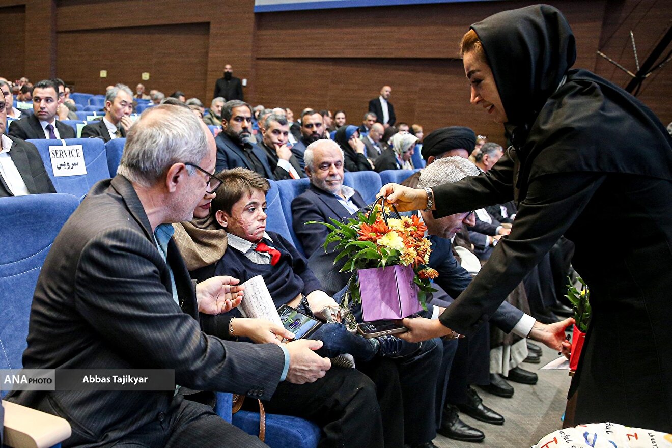 همایش بین المللی «نفس‌های سوخته»