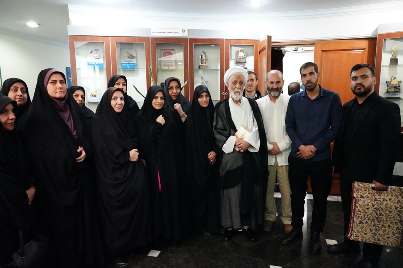 رونمایی از ۳ اثر تازه حجت الاسلام محمدتقی رهبر رونمایی از ۳ اثر تازه حجت الاسلام محمدتقی رهبر