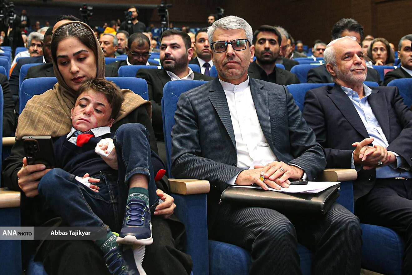 همایش بین المللی «نفس‌های سوخته»