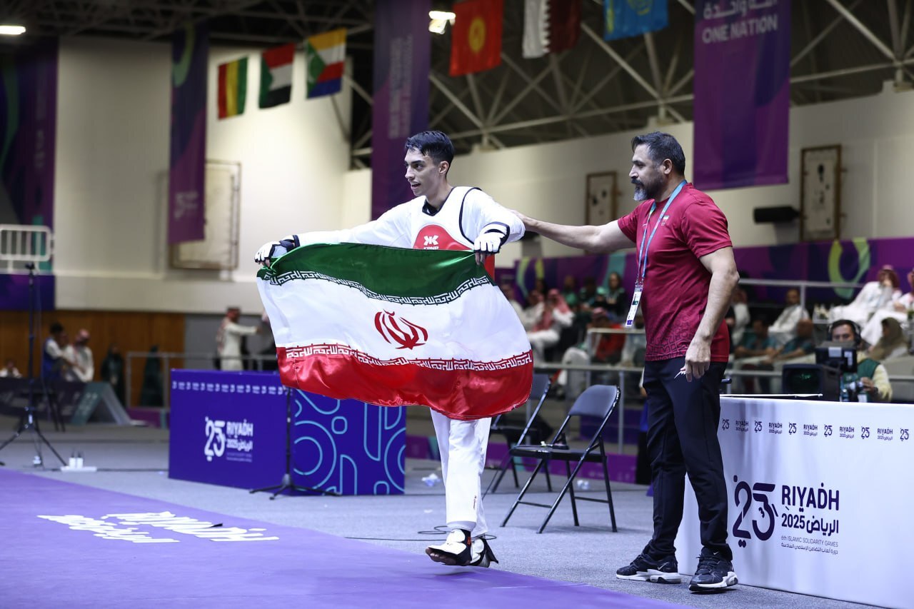 5 شنبه ارسال شود/افلاکی: