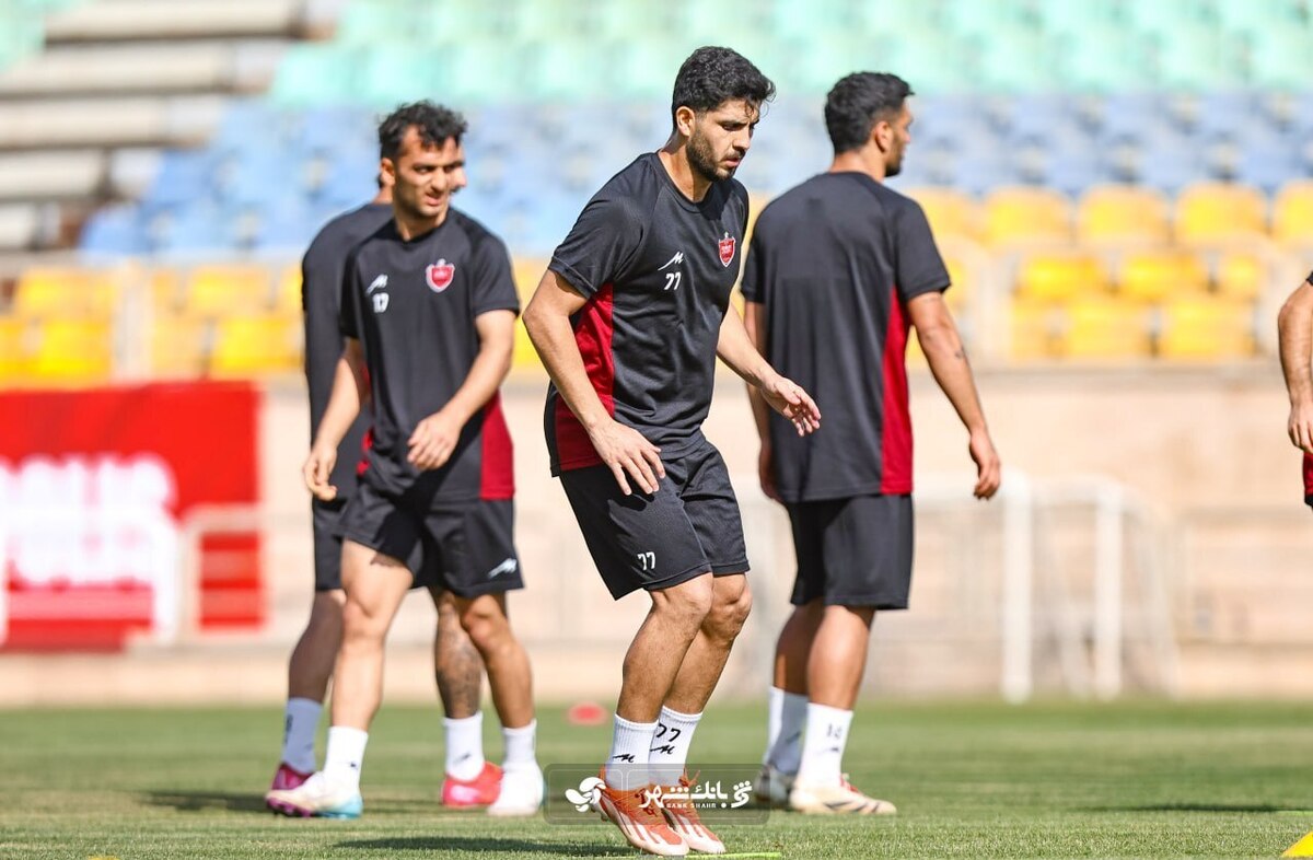 گزارش تمرین پرسپولیس| تشویق هاشمیان بعد از انتخاب اوسمار!   بیفوما تمرین کرد، سه بازیکن غایب بودند
