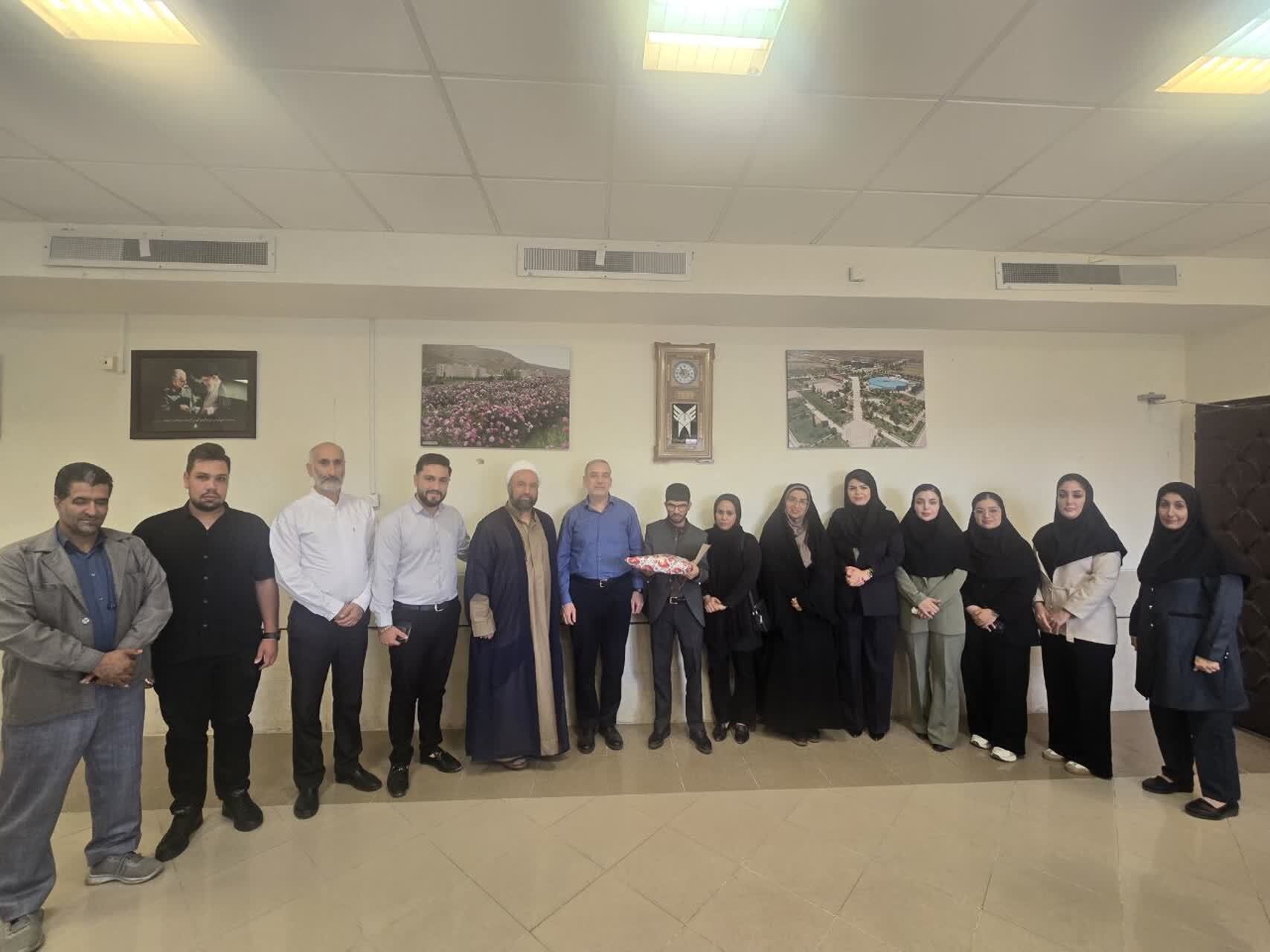 «نمیتوانم» در قاموس این دانشجو جایی ندارد؛ روایت نابینایی که عاشق دادگاه شد «نمیتوانم» در قاموس این دانشجو جایی ندارد؛ روایت نابینایی که عاشق دادگاه شد