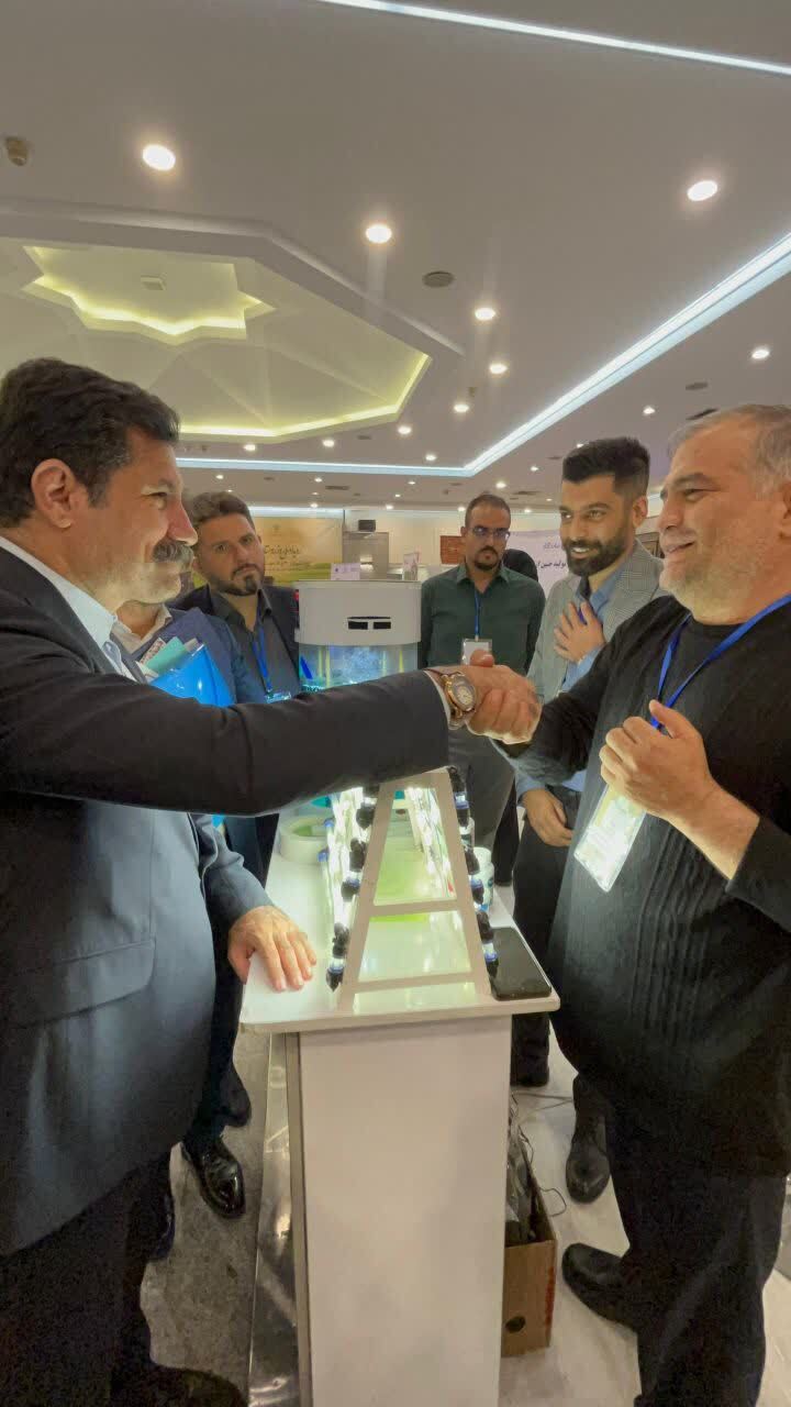 حضور در پاویون دانشبنیانها؛ سرای نوآوری جلبک نوآوری و تجاریسازی فناوریهای سبز را در سطح ملی معرفی کرد حضور در پاویون دانشبنیانها؛ سرای نوآوری جلبک نوآوری و تجاریسازی فناوریهای سبز را در سطح ملی معرفی کرد