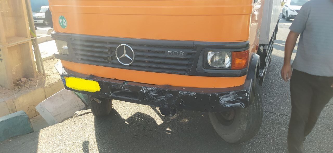 تصادف زنجیره‌ای کامیون با ۱۵ خودرو در بلوار سیمون بولیوار تهران