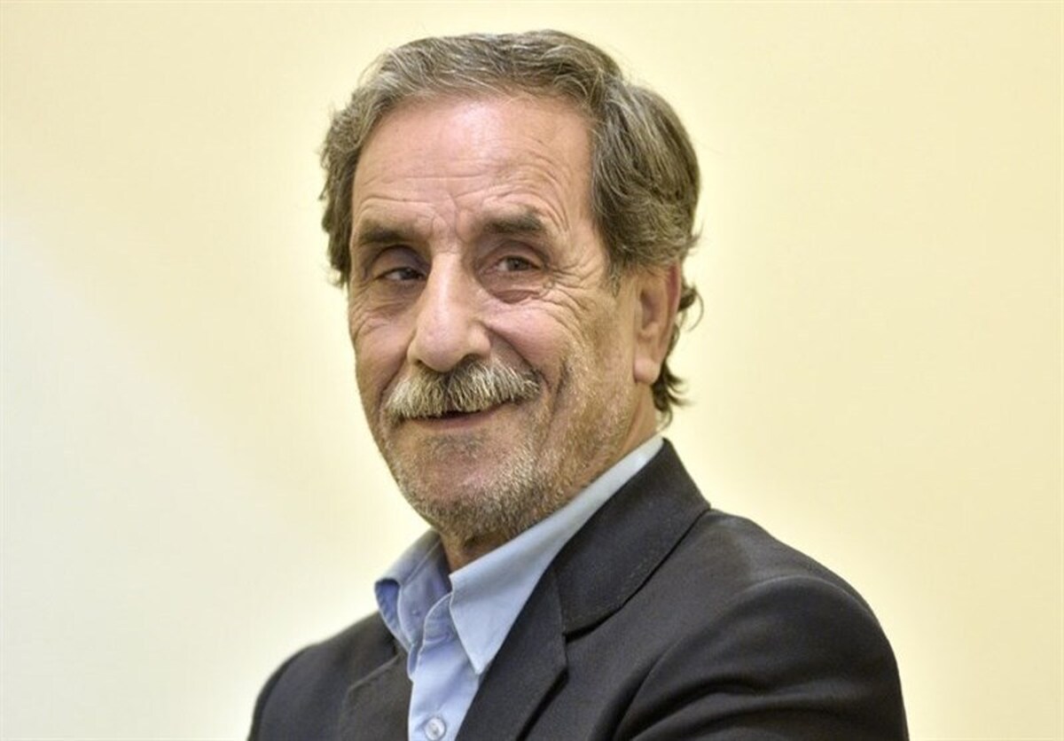 سال‌هاست با دوچرخه‌ام زندگی می‌کنم و هنوز در فکر هنرم  مردم فکر می‌کنند فوت کرده‌ام!