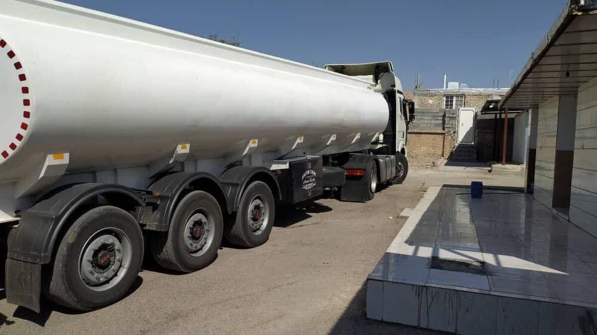 کشف ۳۲ هزار لیتر سوخت قاچاق در سروستان