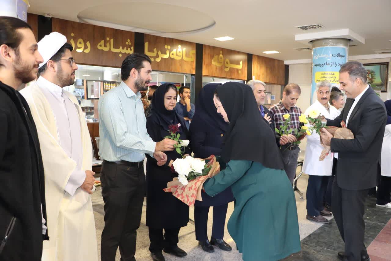 لبخند پرستاران با هدیه کودکان؛ حرکت فرهنگی سما روحی تازه به کادر درمان بخشید