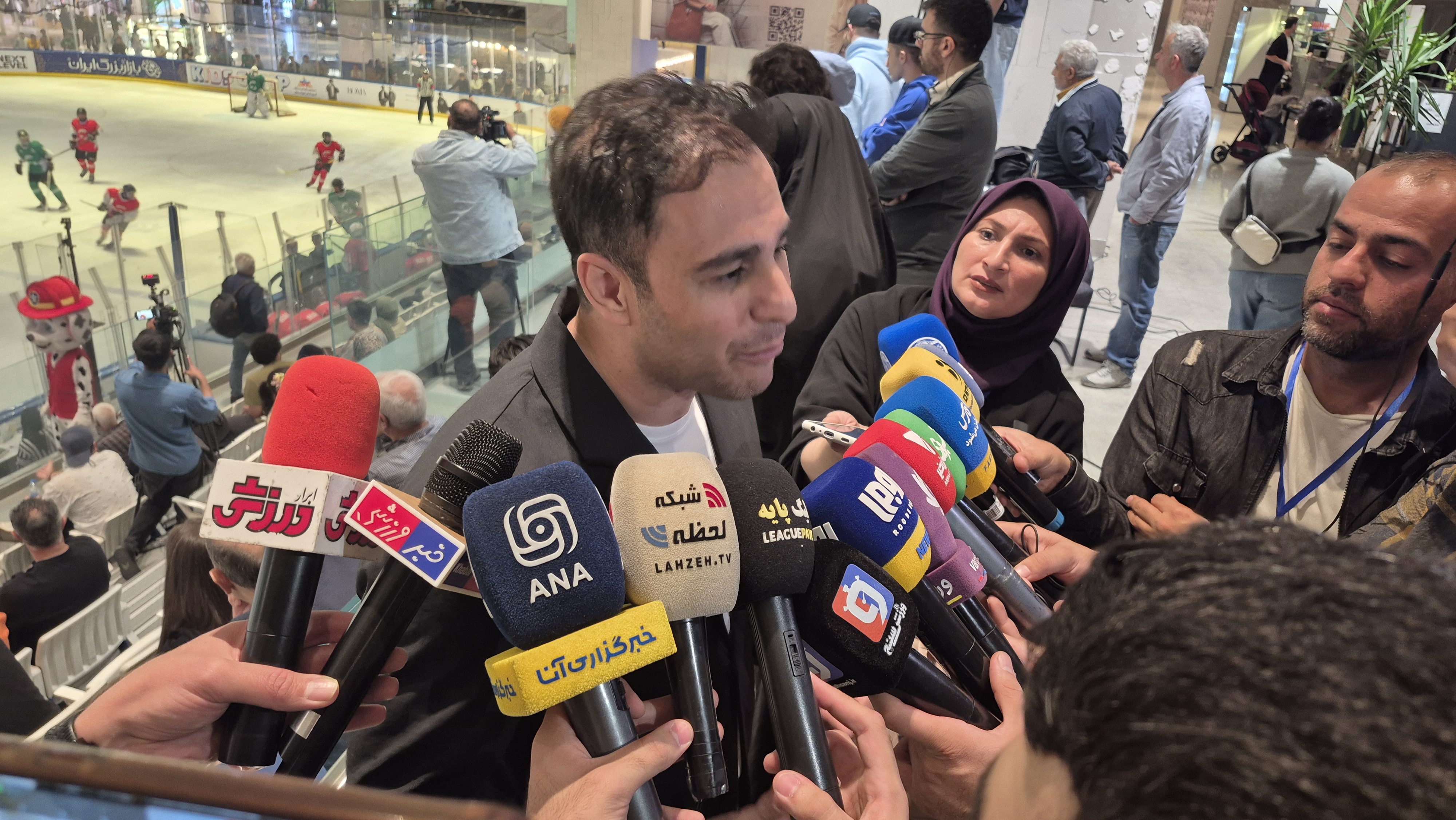 اختتامیه لیگ هاکی روی یخ آقایان زیر ۲۰ سال/ جوادی: جلو بردن هاکی روی یخ بر دوش بخش خصوصی است