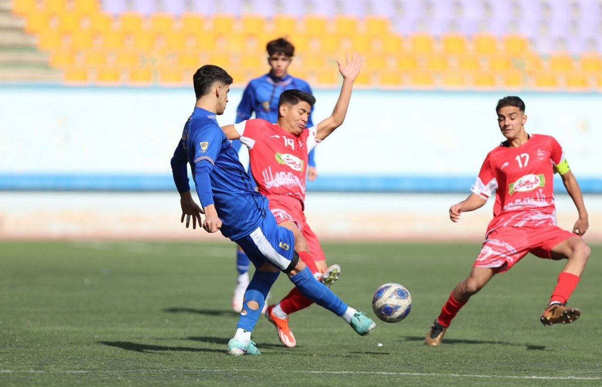 مسابقات فوتبال پایه استان تهران باز هم لغو شد