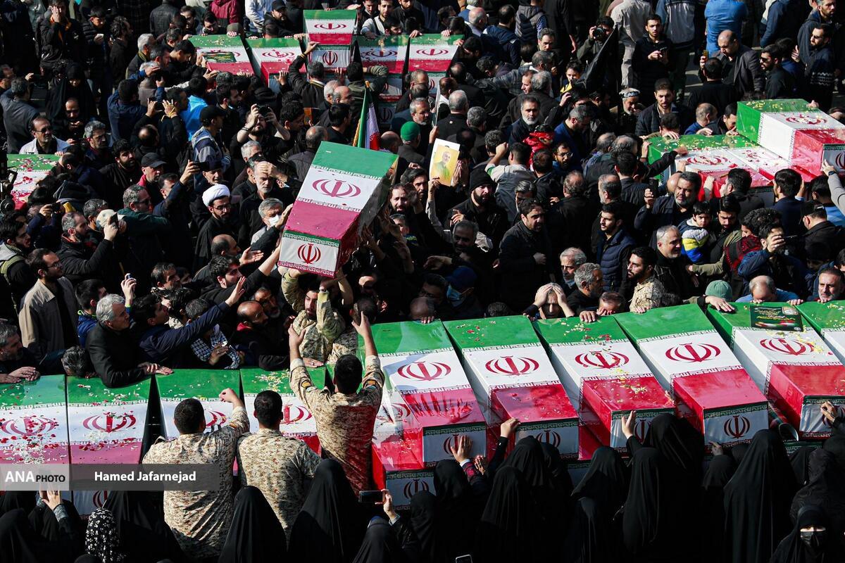 تشییع پیکر مطهر 100 شهید گمنام - معراج شهدا