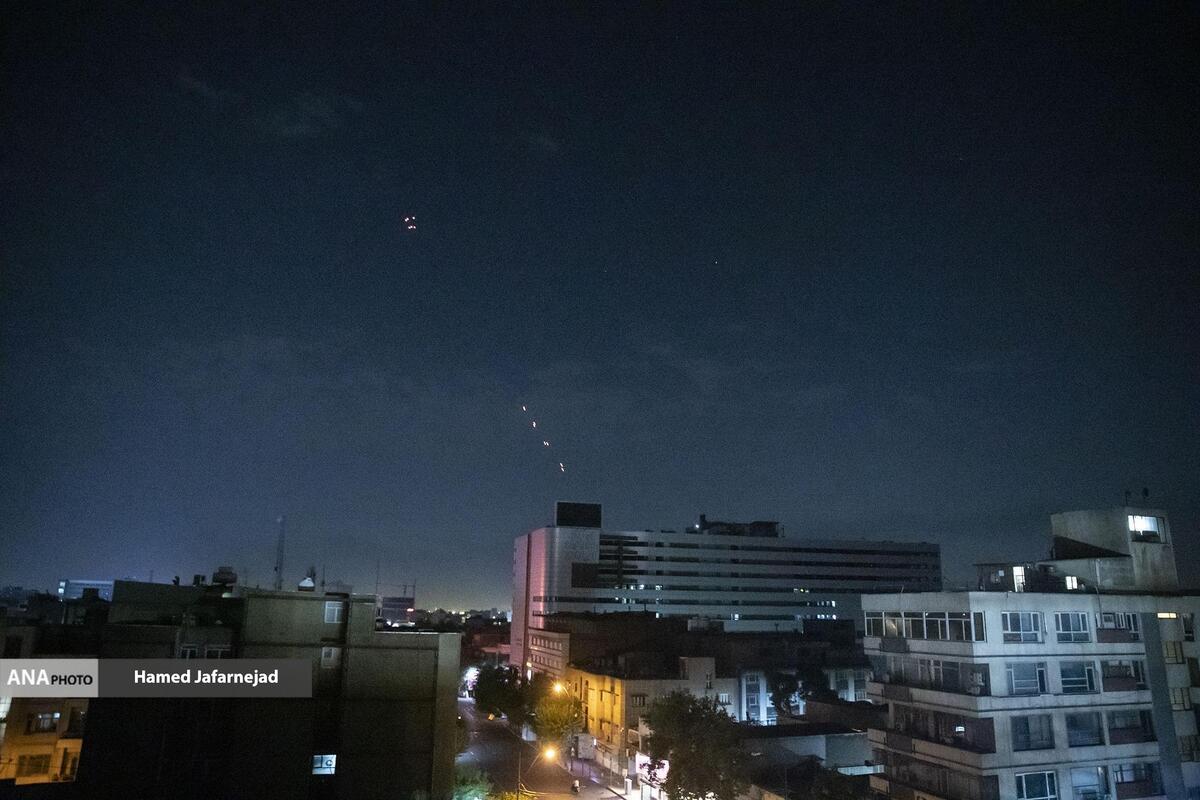 فعالیت پدافند هوایی علیه اهداف متخاصم در آسمان تهران