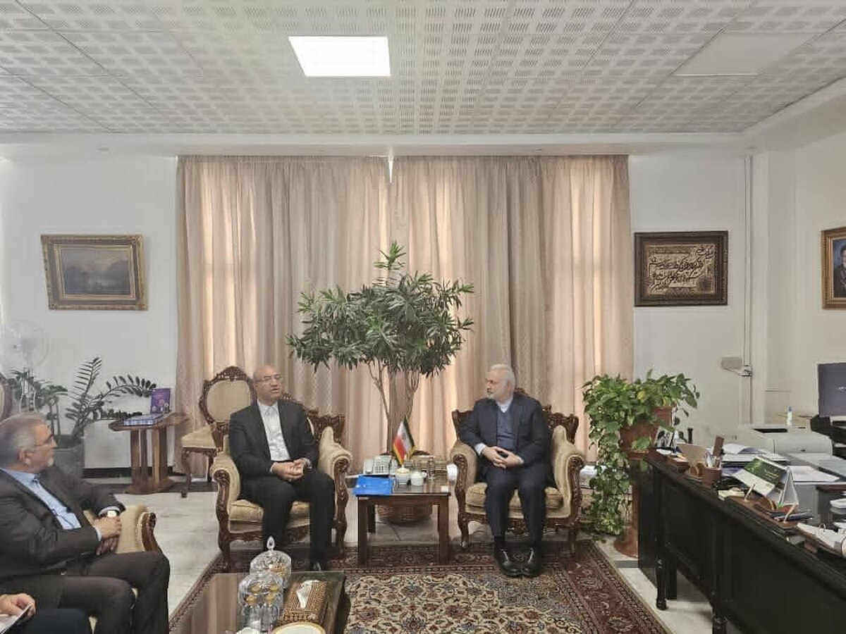 دیدار استاندار کرمانشاه با رئیس ستاد دیپلماسی استانی وزارت امور خارجه