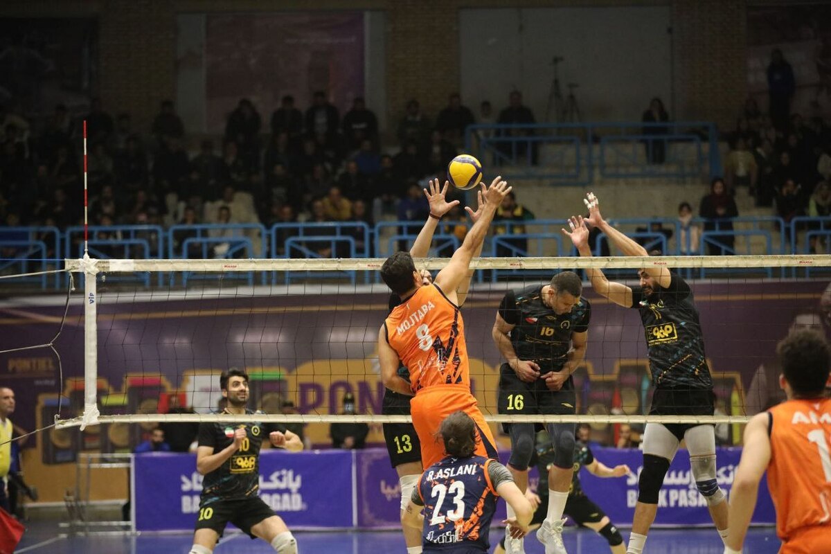 هفته چهارم لیگ برتر والیبال | فرار استقلال از قعر جدول با اولین پیروزی  سپاهان، سایپا را در خانه شکست داد