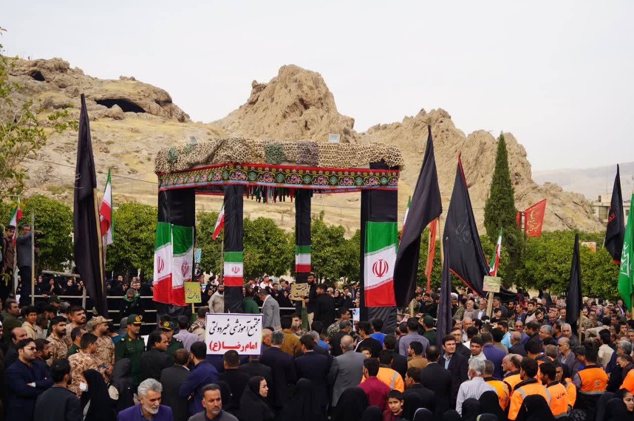 پیام حضور شهدا در دانشگاه، کار خالصانه و بی‌توقع برای خداست