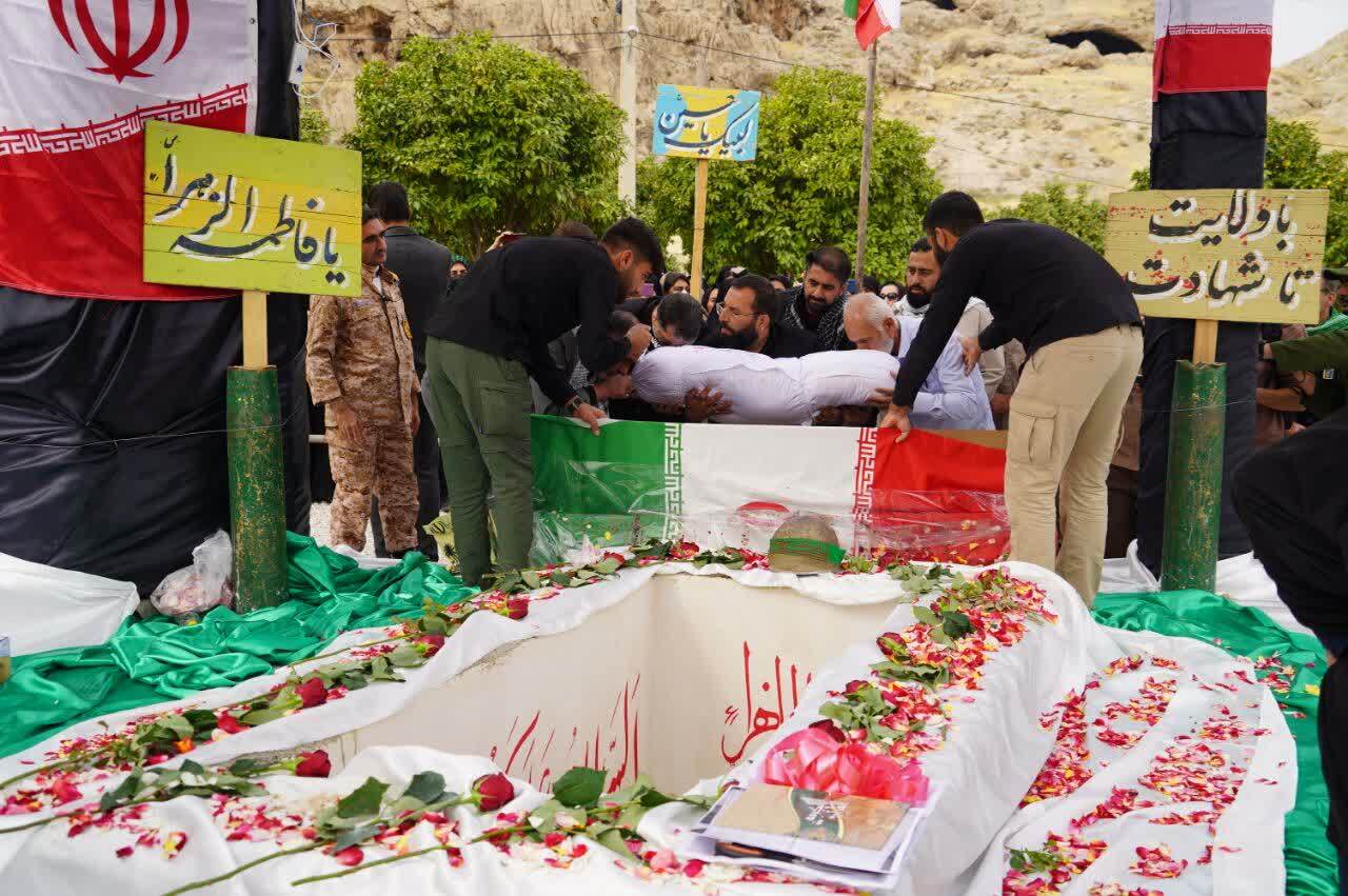 خون شهدا مهم‌ترین سلاح ملت در برابر استکبار جهانی است