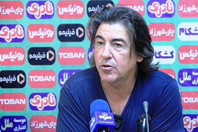 ساپینتو: زمان برد استقلال رسیده است/ هر تیمی که بهتر دفاع کند برنده دربی است