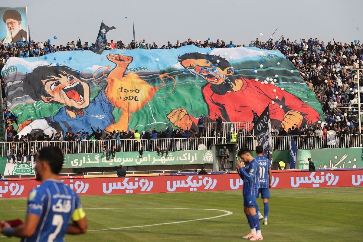 خوش و بش رضاییان با نیمکت پرسپولیس  اعتراض حیدری و طاهری نسبت به تصمیم‌های داور