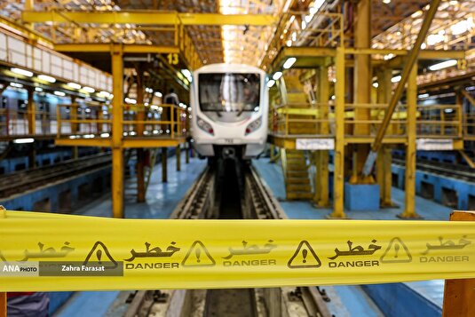 آیین بهره برداری از 2 رام قطار مترو ملی