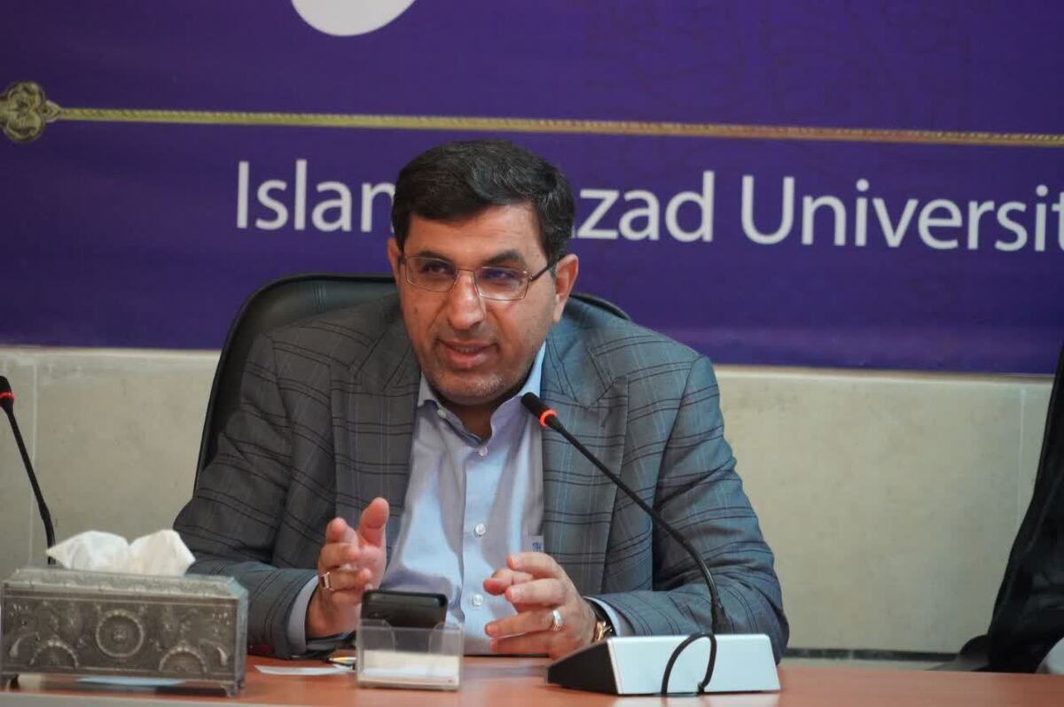 دانشجو باید جسور باشد!  هشدار به استادان کم‌کار و تأکید بر هموارسازی مسیر نقد سازنده