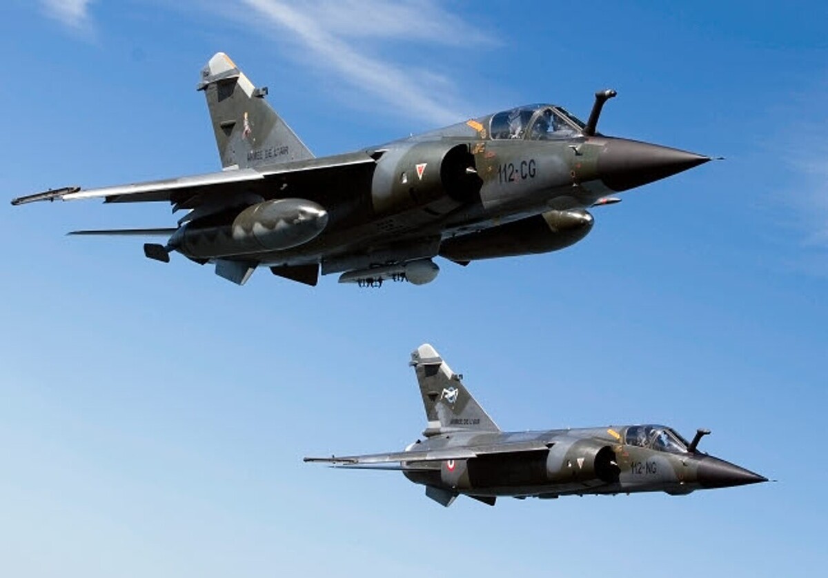 جنگنده‌های فرانسوی بر فراز بنین به پرواز درآمدند