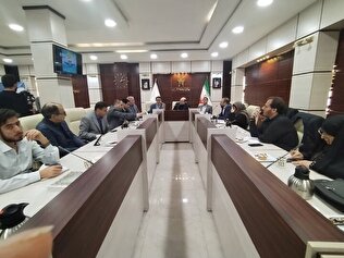 مسیر قطار‌های حومه‌ای از پرند تا پیشوا در حال اجراست/ اختلافی بین مترو و شرکت راه‌آهن نیست