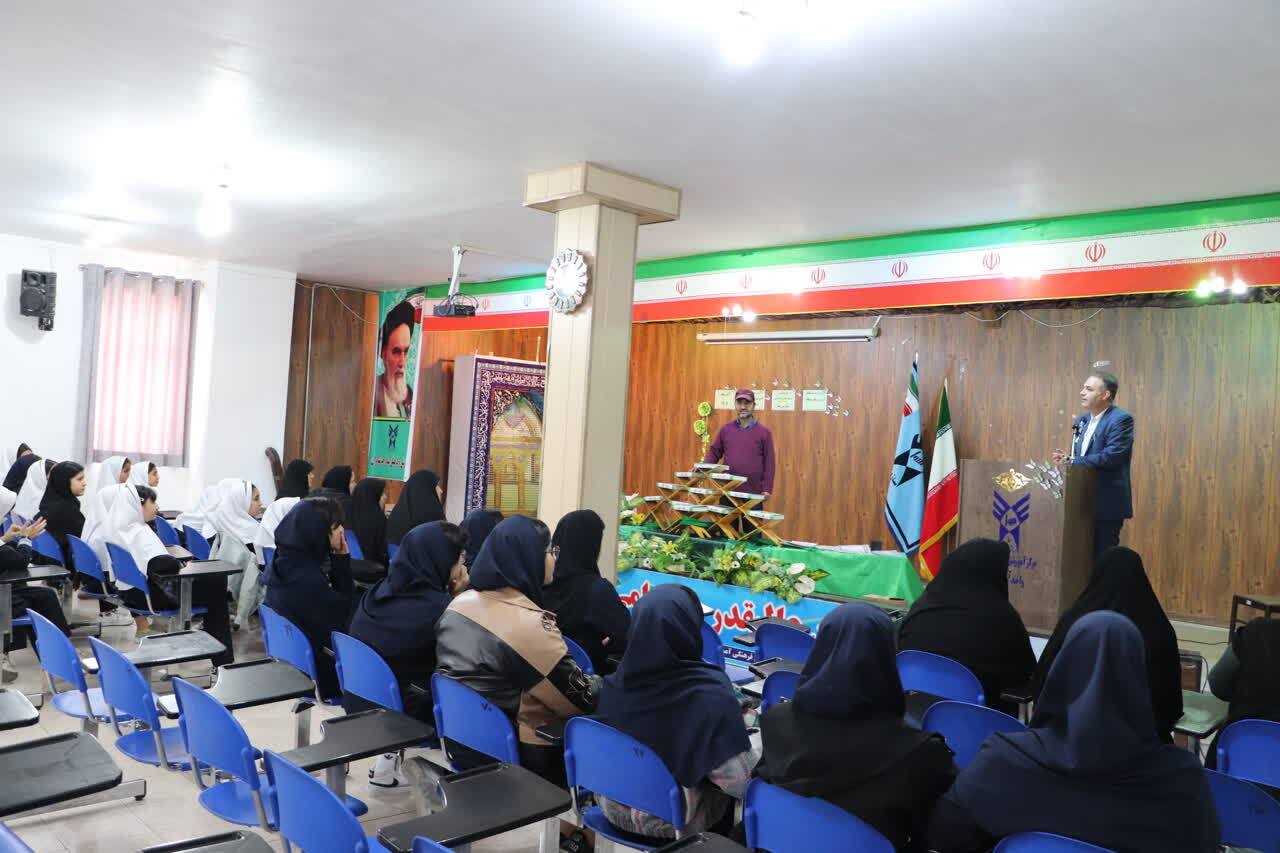 مدارس سما با تلفیق آموزش علمی و ارزشهای فرهنگی الگویی موفق است مدارس سما با تلفیق آموزش علمی و ارزشهای فرهنگی الگویی موفق است