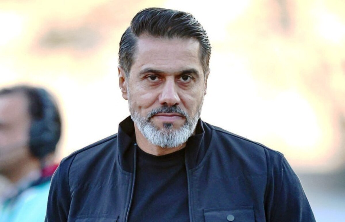 بالغ بر ۵۰ هوادار در بازی بدون تماشاگر  پیروانی خواهان اتمام تشویق پرسپولیسی ها