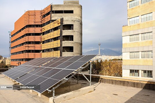 آیین افتتاح نیروگاه خورشیدی