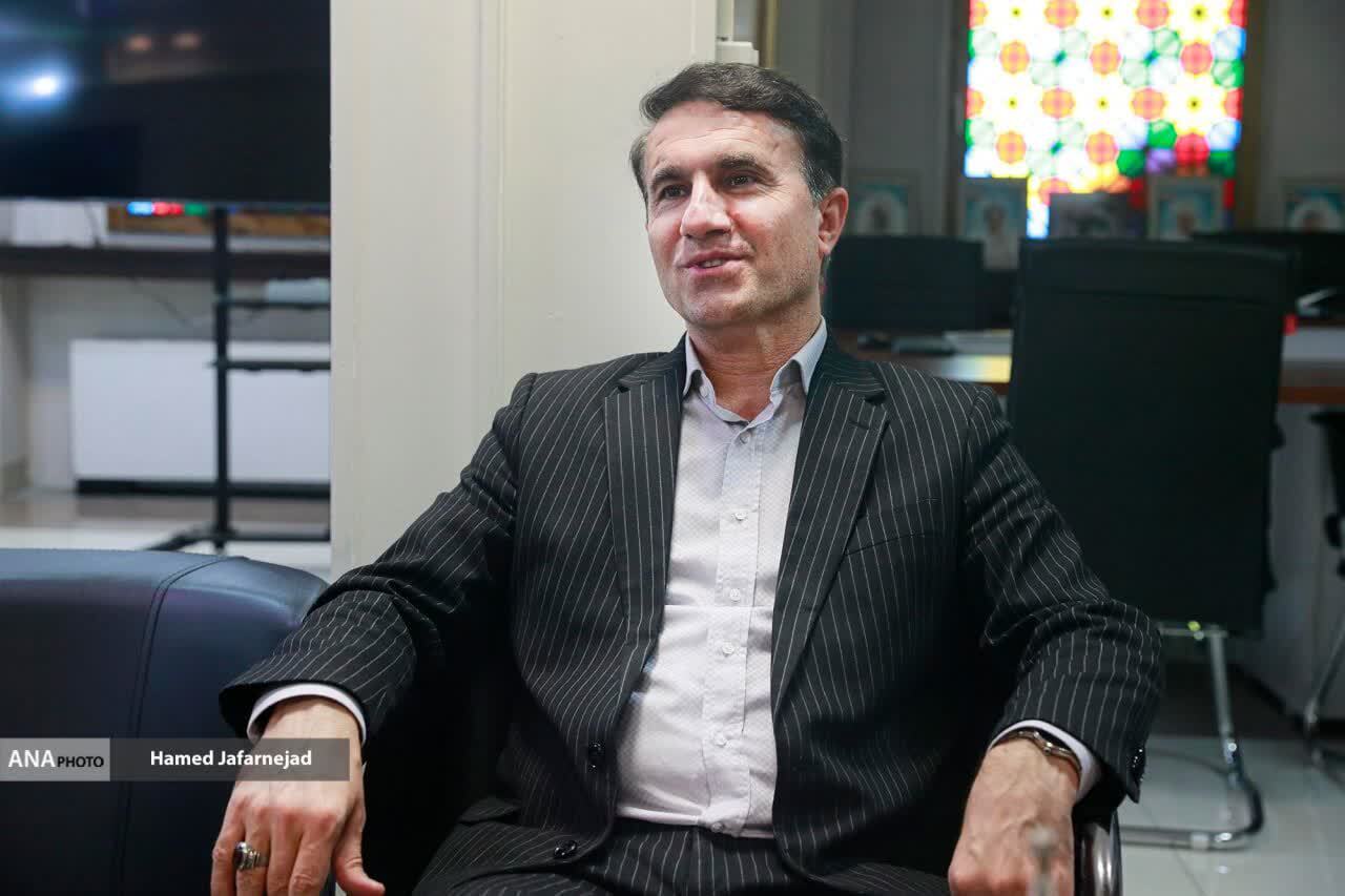 بنای دانشگاه آزاد رودهن بر رشتههای علوم انسانی؛ بیش از ۳۰ هزار نفر دانشآموخته شدهاند بنای دانشگاه آزاد رودهن بر رشتههای علوم انسانی؛ بیش از ۳۰ هزار نفر دانشآموخته شدهاند