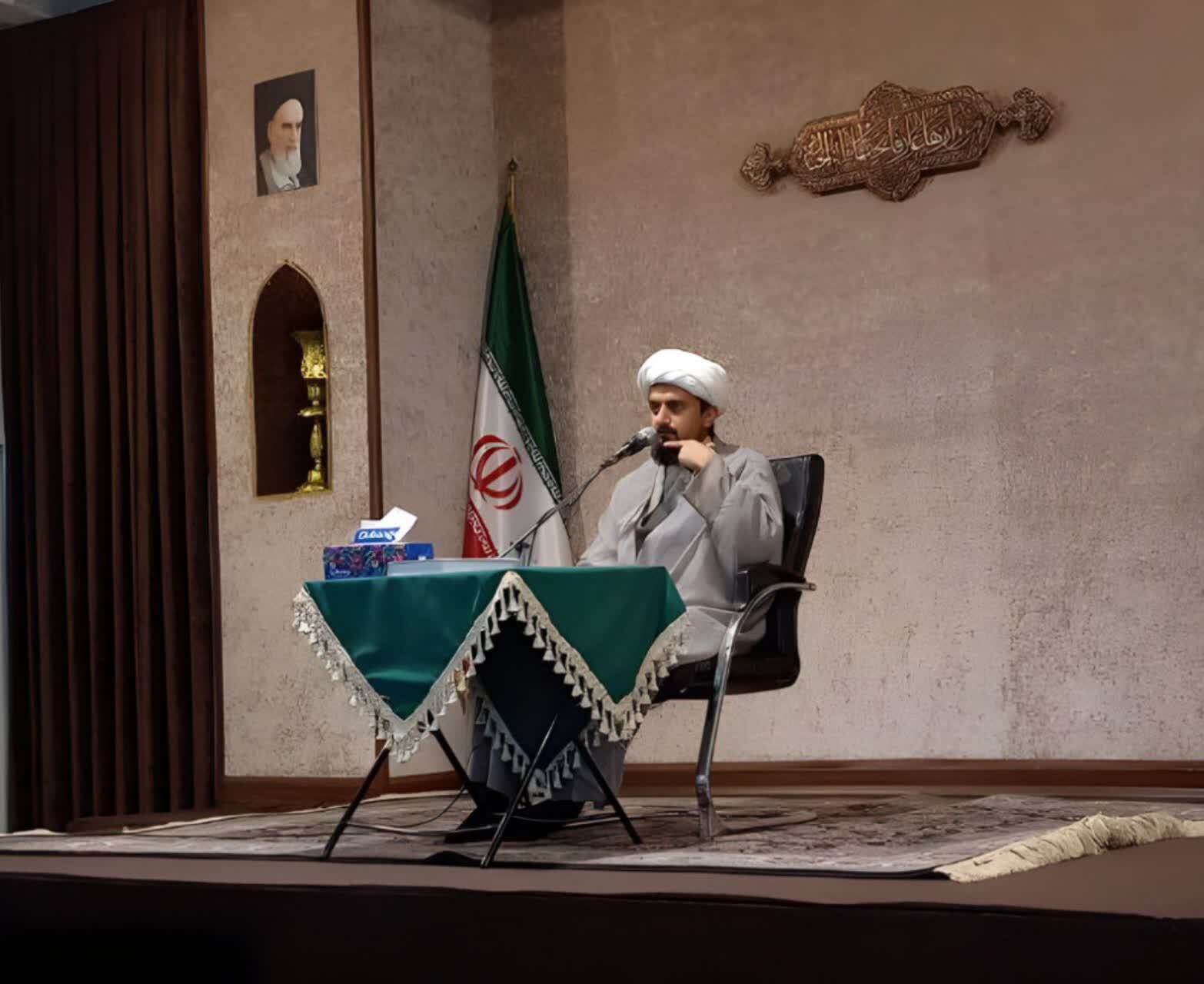 رمزگشایی از سبک مبارزه پنهان حضرت زهرا (س)/ ام‌ابیها چگونه مرزهای کنشگری زنانه را جابجا کردند؟