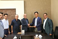 تفاهم‌نامه-دانشگاه-آزاد-یزد-و-یک-شرکت-صنعتی-برای-توسعه-موتورسیکلت‌ها-و-اسکوتر‌های-بنزینی-و-برقی