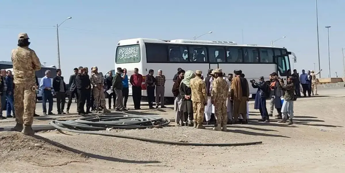 انتقال ۲۱۱ زندانی افغانستانی از زندان‌های ایران به کابل