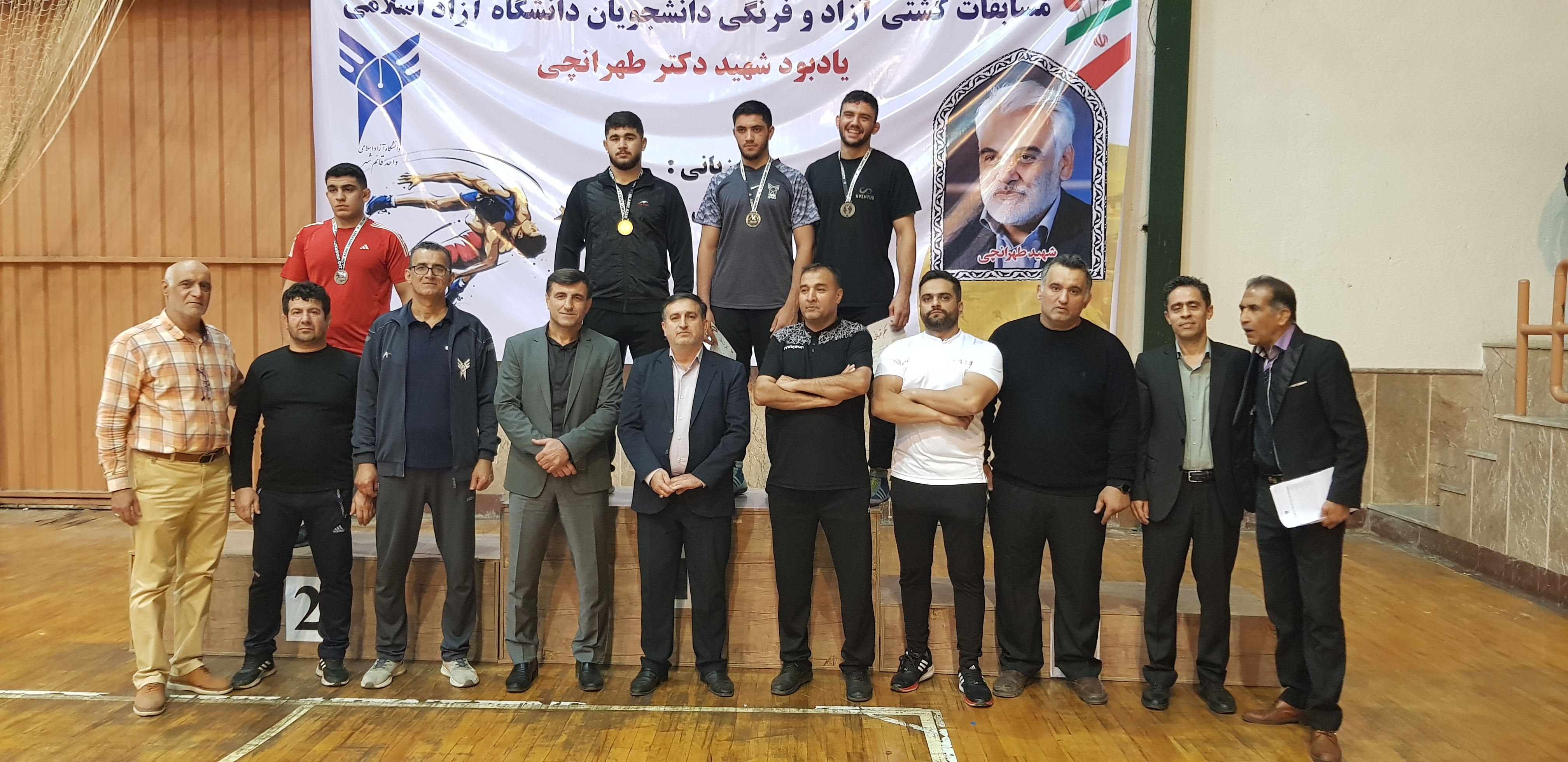 معرفی نفرات برتر پنج وزن نخست پیکارهای کشتی آزاد دانشجویان دانشگاه آزاد معرفی نفرات برتر پنج وزن نخست پیکارهای کشتی آزاد دانشجویان دانشگاه آزاد