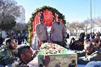 دانشگاهیان-قوچان-هم‌نفس-با-مردم-در-تشییع-شهید-بی‌نشان