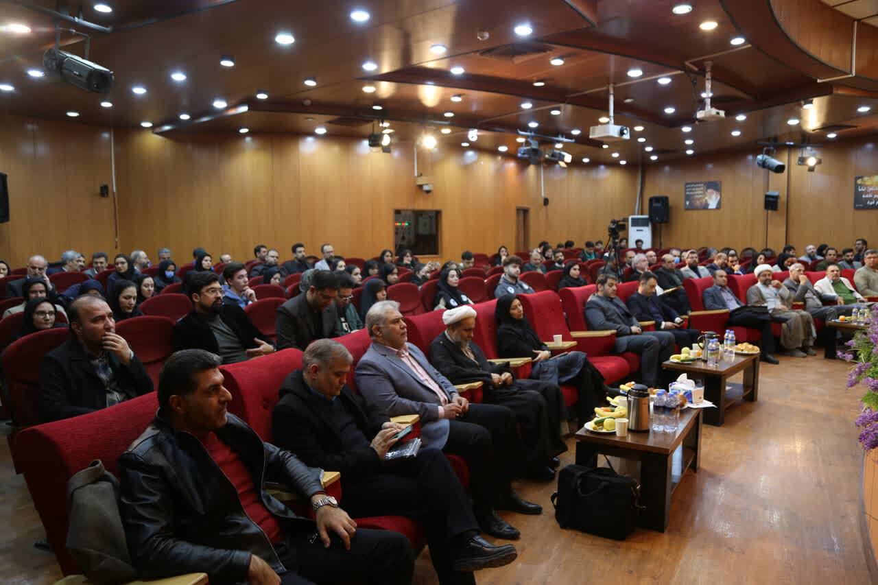 کیفیت پژوهش مهمتر از کمّیت است؛ دعوت به خلق «آثار ماندگار» در صنعت کیفیت پژوهش مهمتر از کمّیت است؛ دعوت به خلق «آثار ماندگار» در صنعت