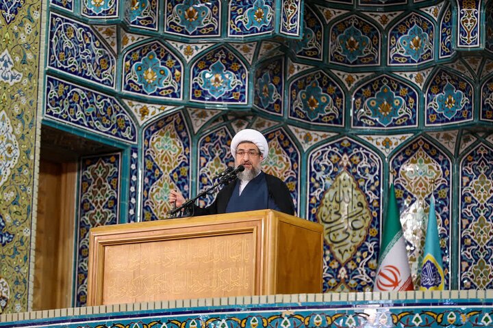 آغاز خطبههای نماز جمعه در استانها آغاز خطبههای نماز جمعه در استانها