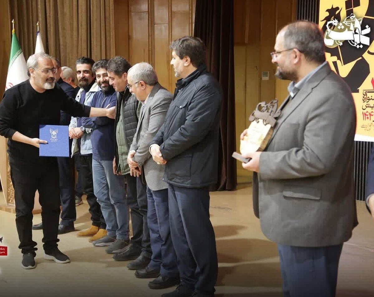 درخشش چشمگیر دانشجویان بوشهری در جشنواره سراسری تئاتر دانشگاه آزاد