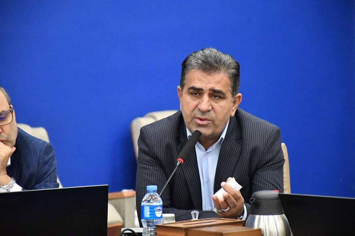 معایب تغییر ساعت کار ادارات از زبان رئیس کمیسیون اجتماعی مجلس