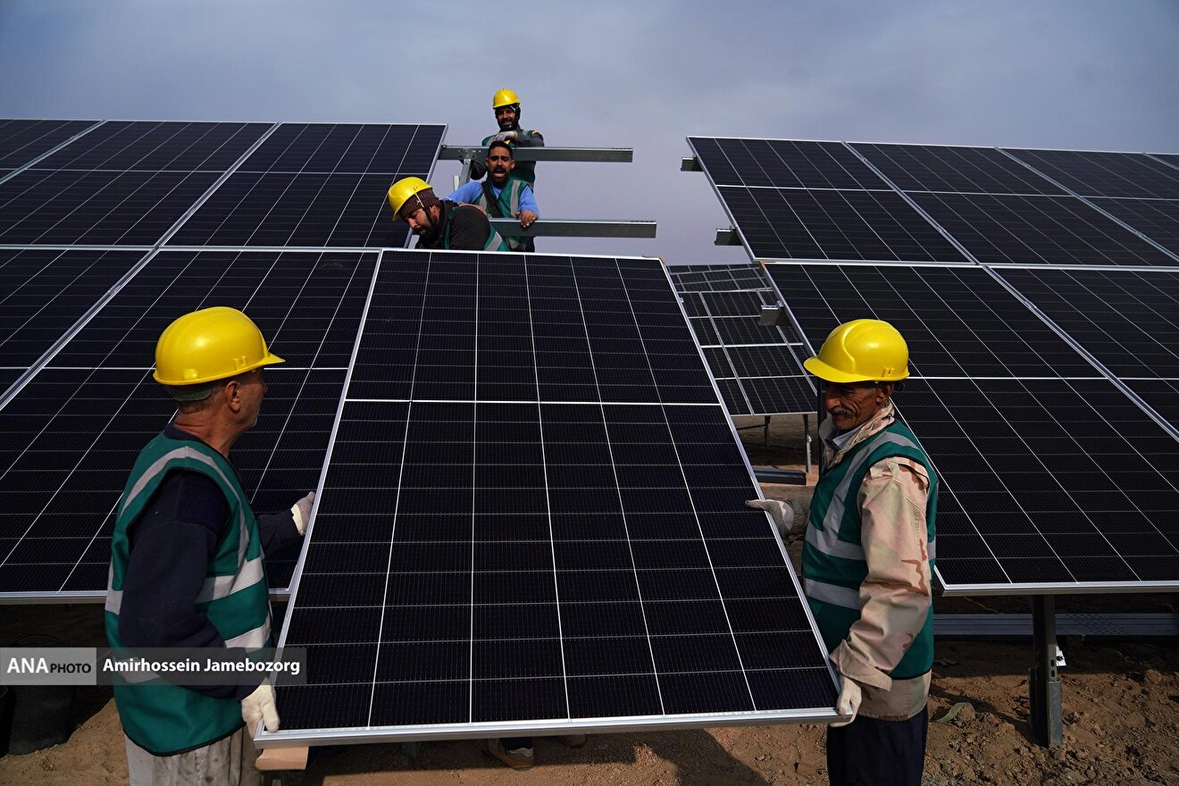 نیروگاه خورشیدی