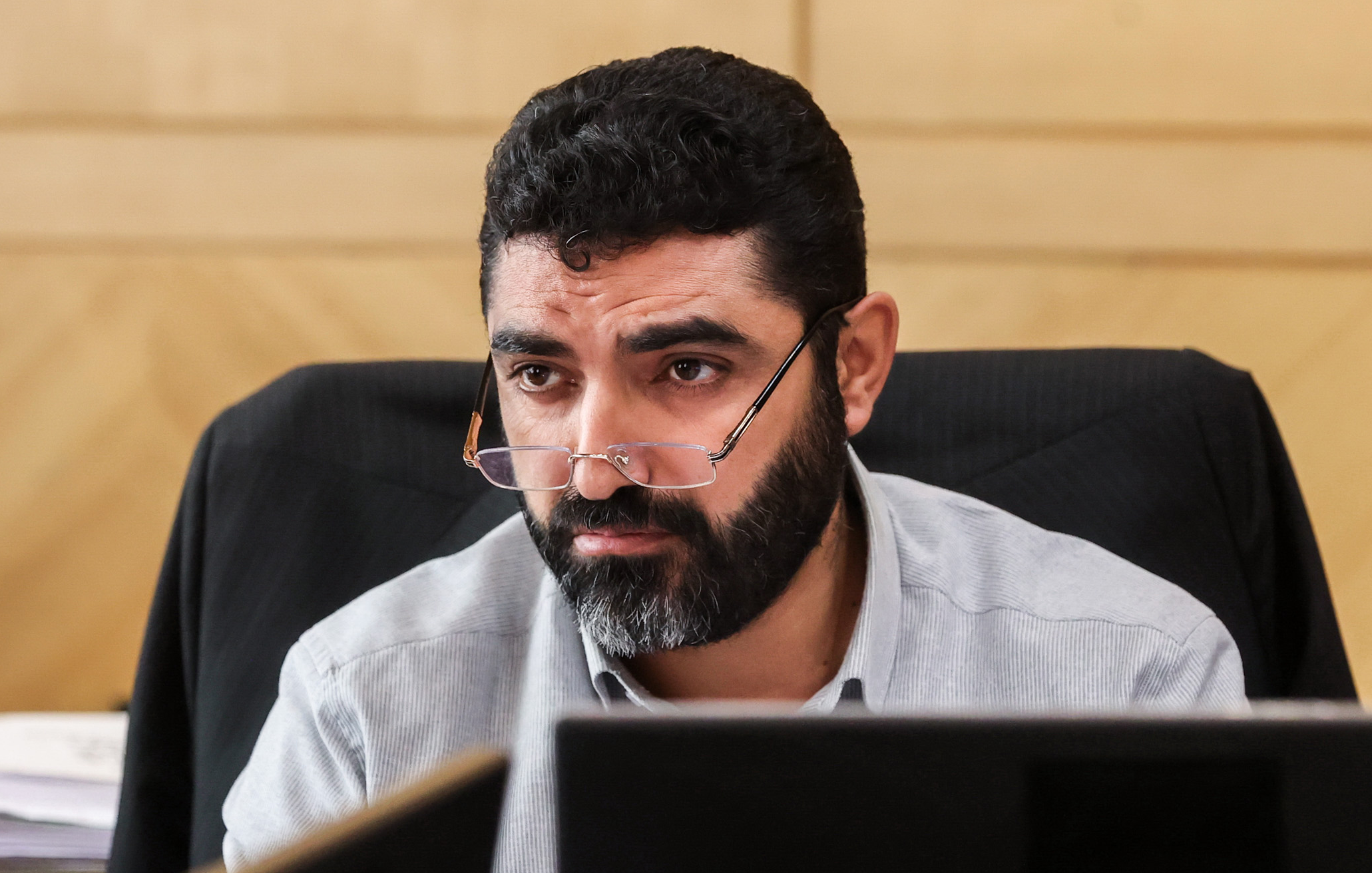 ایستادگی جوان ایرانی در برابر هجمه&zwnj;های رسانه&zwnj;ای شبیه معجزه است