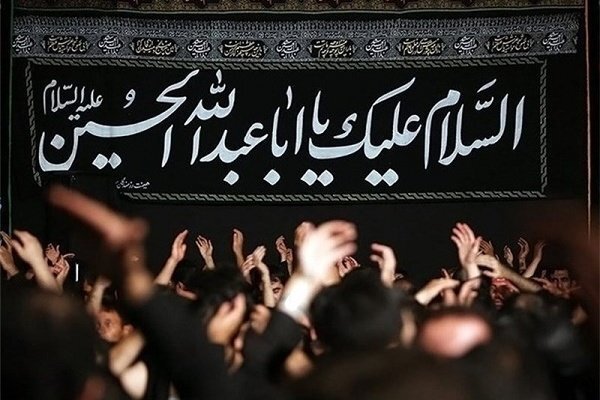 مداحِ مؤثر کسی است که قرآن، شعر و انقلاب را با هم بفهمد/ هیأت جای گناه نیست