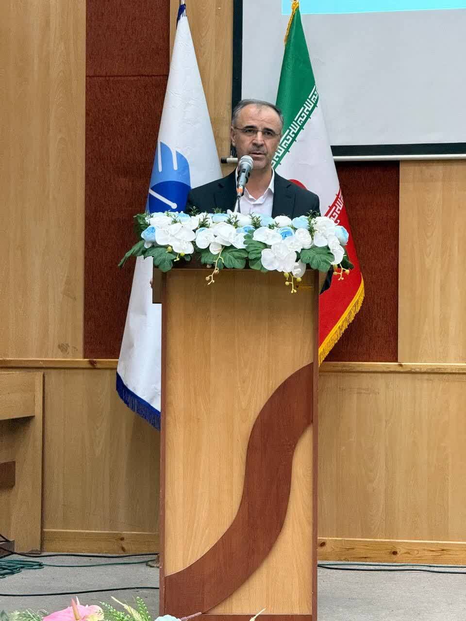 کرسیهای آزاداندیشی درمان اصلی دلخوریهای ماندگار در جامعه کرسیهای آزاداندیشی درمان اصلی دلخوریهای ماندگار در جامعه