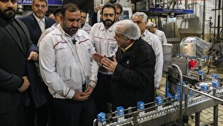 بازدید دادستان تهران از شرکت پگاه/ ورود دادستانی تهران به تخلفات مربوط به بازار لبنیات