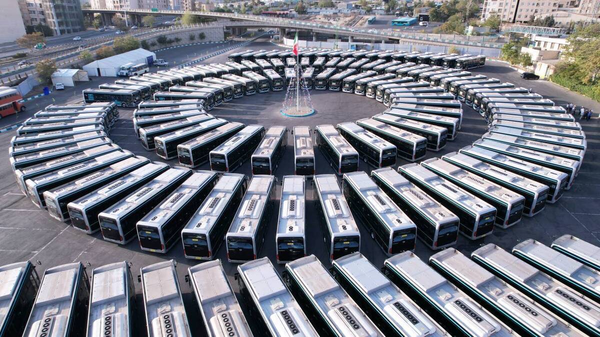 ورود ۳۹۰ اتوبوس برقی به ناوگان شرکت واحد تنفس تازه برای هوای پایتخت