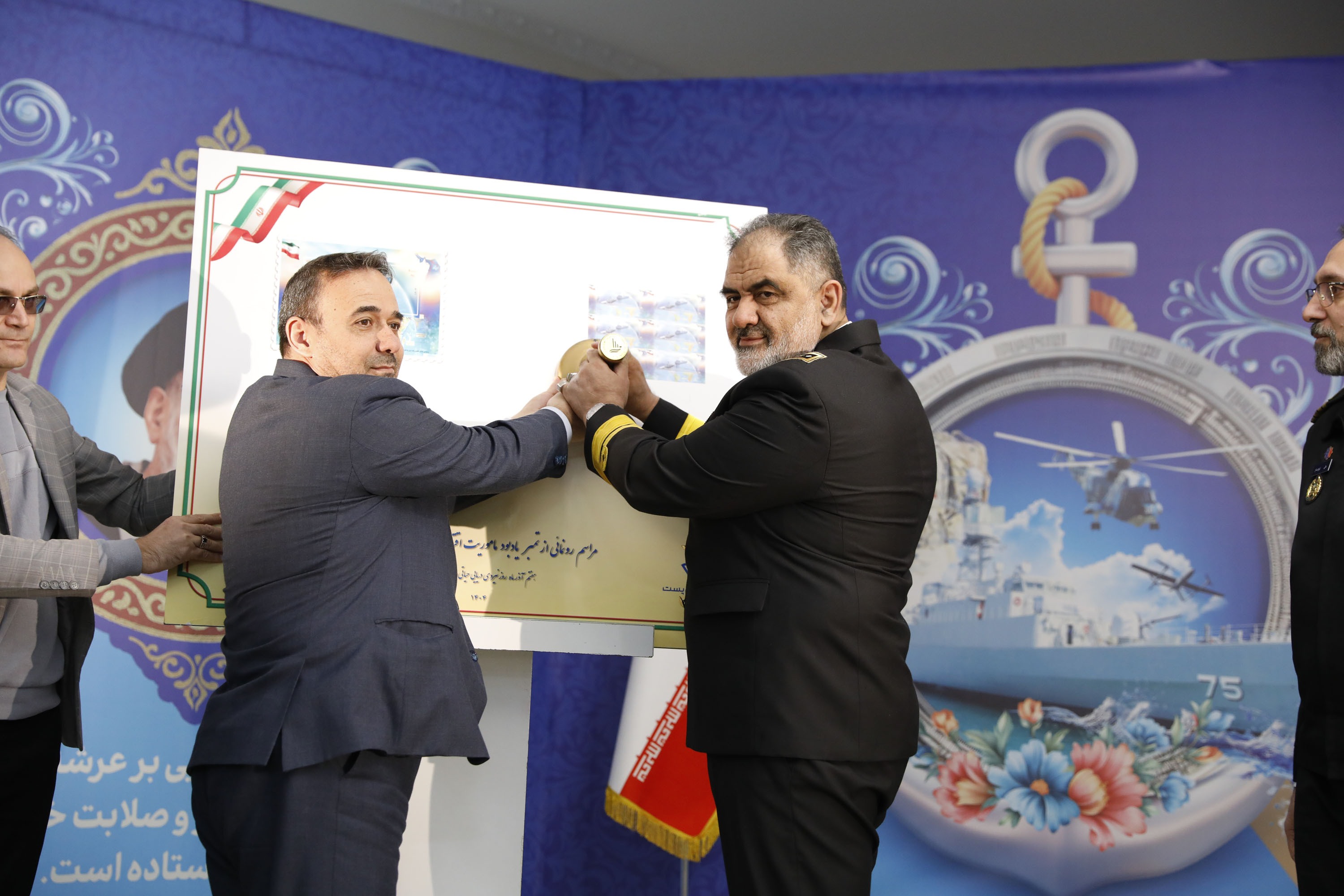 فرمانده نداجا: ناوگروه ۸۶ تکرارشدنی نیست؛ نیروی دریایی وارد عصر حضور دائمی در اقیانوسها شده است فرمانده نداجا: ناوگروه ۸۶ تکرارشدنی نیست؛ نیروی دریایی وارد عصر حضور دائمی در اقیانوسها شده است