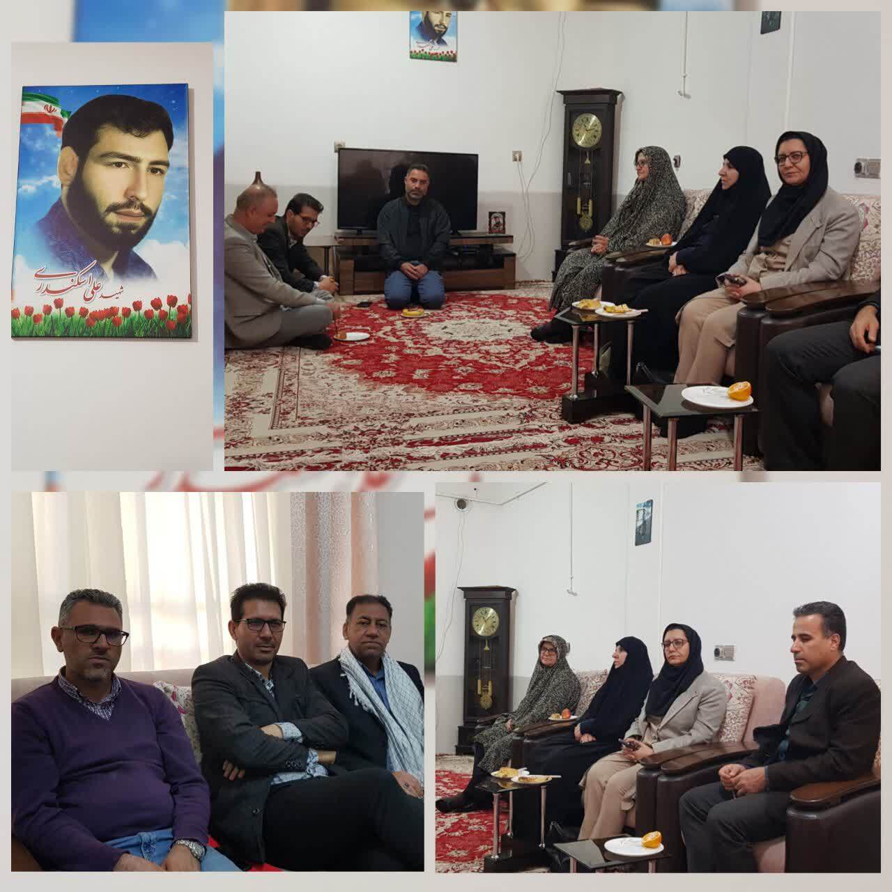 تأکید بر نقش شهدا در شکلگیری و تداوم امنیت و آرامش جامعه تأکید بر نقش شهدا در شکلگیری و تداوم امنیت و آرامش جامعه