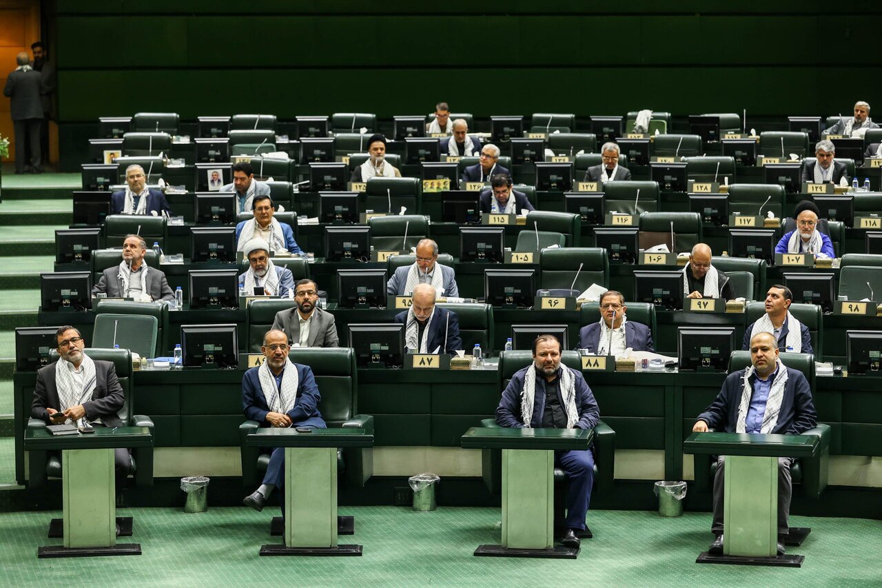 گفتهها و شنیدههای خانه ملت در هفتهای که گذشت گفتهها و شنیدههای خانه ملت در هفتهای که گذشت