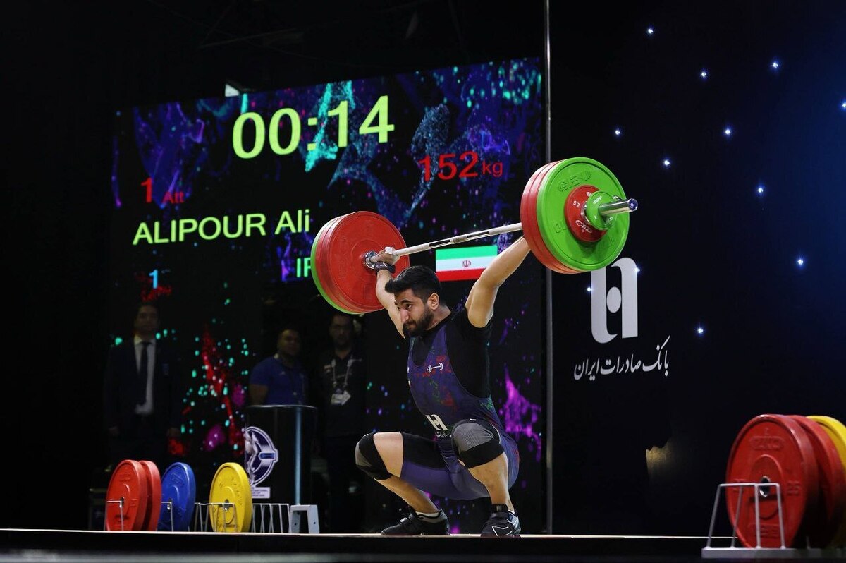 وزنه برداری جام فجر | عالی‌پور سه نقره کسب کرد   نماینده ازبکستان قهرمان شد +فیلم