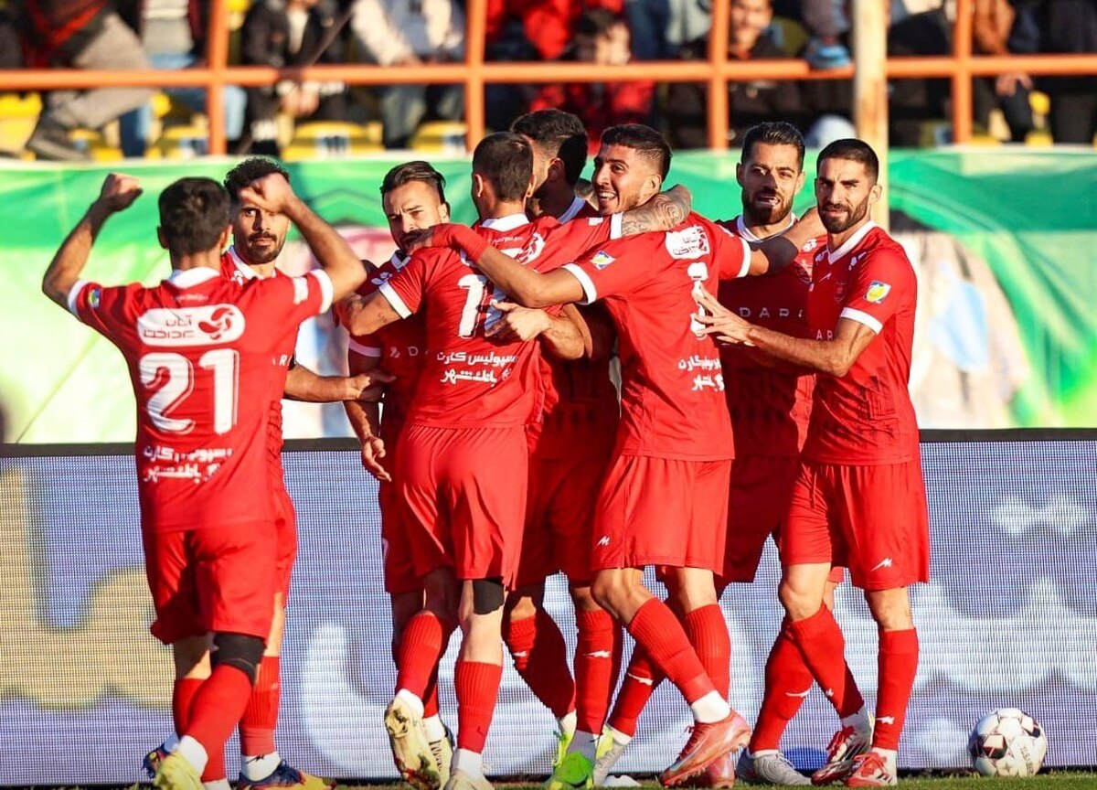 هفته یازدهم لیگ برتر| صید ۳ امتیازی پرسپولیس در خانه شمس آذر قبل از دربی  سرخپوشان صدرنشین شدند