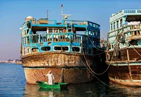 ۲ فروند شناور حامل ۸۰ هزار لیتر سوخت قاچاق در آب‌های خلیج فارس توقیف شدند